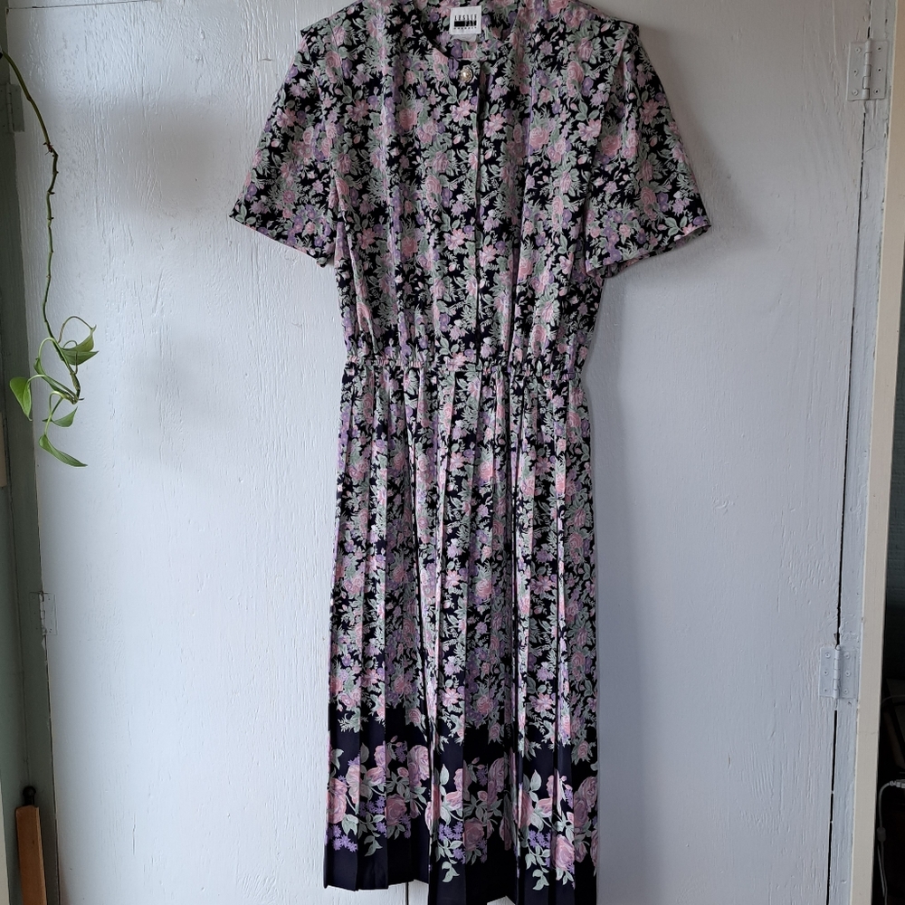 Vintage Black Floral Midi Pleated Dress SZ 10